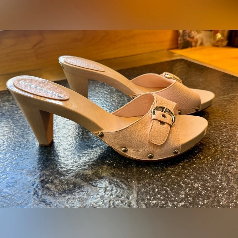 Burberry Pink Slide Sandals 38 - Picture 8 of 11